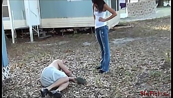 Shefights Ja Ballbusting Tässä Femdom Video